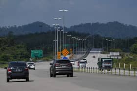 Setahun hilang kerja, pemuda nekad naik motor 420km balik kampung