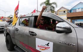 Team Selangor agih 600 pek makanan ke enam DUN hari ini