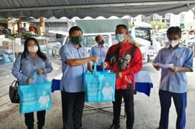 Kawal Covid-19, DUN Kajang agih 2,000 kit ujian kendiri