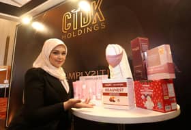 Siti Nurhaliza puji usaha negeri bantu usahawan tempatan