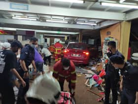 Pekerja kedai perabot parah premis dirempuh pemandu mabuk