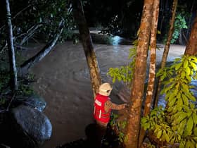 11 individu terkandas insiden kepala air di Sungai Pinang