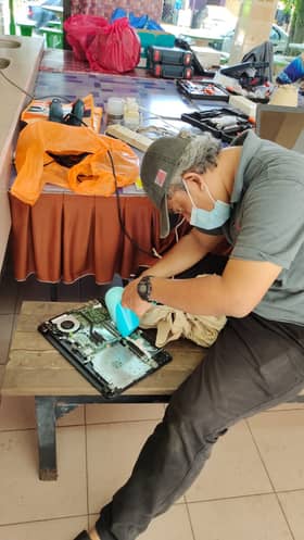 Mangsa banjir boleh baiki alat elektrik percuma di Dewan Azalea