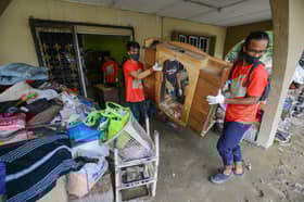 Lebih 1,700 sukarelawan Team Selangor bantu cuci rumah, sedia makanan