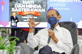 Perjalanan hidup era penjajah cetus cinta, perjuangan terhadap bahasa Melayu