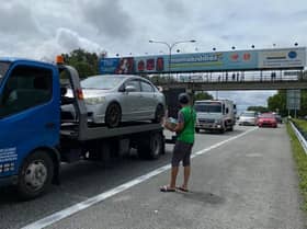 Bantuan makanan diagih kepada pemandu terkandas di lebuh raya