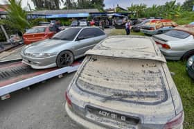 Kudrat terbatas akibat kemalangan, tetap gigih beri khidmat tunda kereta percuma