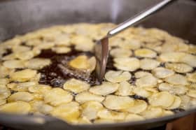 Jangan buang minyak masak terpakai, MPSepang sedia beli RM3 sekilo