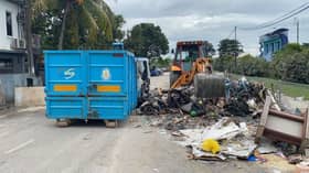 KDEBWM makes public appeal to rent backhoes to speed up Taman Sri Muda flood waste removal