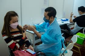 Lebih 11 juta penduduk dewasa terima suntikan dos penggalak