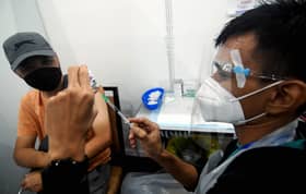 MB nasihat penduduk Selangor segera dapatkan dos penggalak