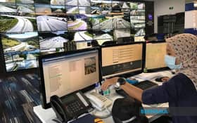 Cracks along KM118.2, KM117.8 of LPT1 westbound, contra flow activated — LLM