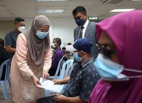 MBI channels aid to 17 blind flood victims