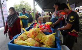 Jualan ayam murah diteruskan di empat lokasi hujung minggu ini