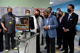 Sultan Selangor berkenan lawat Makmal Invasif Kardiologi Hospital Serdang