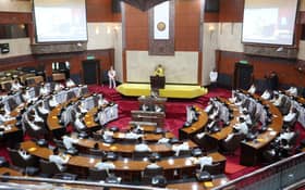 Sidang dewan negeri, Belanjawan Selangor 2023 ditangguh