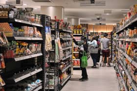 Ringgit dibuka rendah banding dolar AS susulan kenaikan inflasi