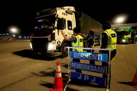 Kenderaan berat tanpa peranti had laju dilarang berada di jalan raya mulai Oktober