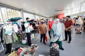 90 peniaga sertai jualan but kereta di pekarangan Pustaka Raja Tun Uda