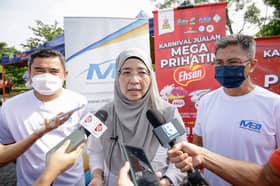 MBI sumbang RM300,000 jayakan jualan mega barangan asas