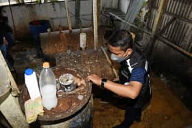 Dua kilang proses makanan kotor, bau najis tikus diarah tutup