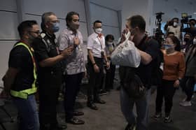 Khairy: Syarikat penerbangan perlu pastikan penumpang muat turun MySejahtera, miliki kad pengembara