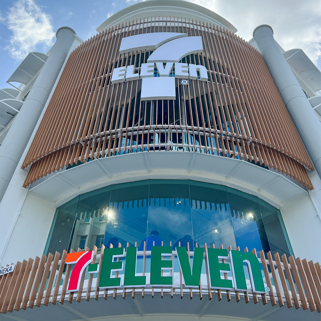 7-Eleven unveils 7Café, its largest outlet in Puchong