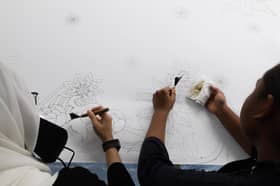 Batik bunga tanjung jadi pakaian EXCO, persembah kepada Sultan untuk perkenan