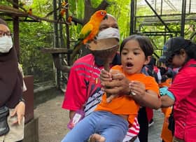 Pelajar anak istimewa sertai lawatan sambil belajar, kenali dunia haiwan