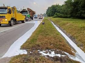 Tindakan pantas sekat tumpahan susu getah elak LRA Bernam River Headworks dihenti tugas