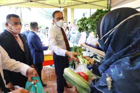 Poor management led to spike in prices of goods, says Anwar
