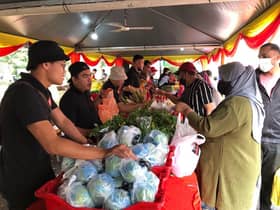Chickens, cooking oil packets sold out in less than an hour during affordable goods sale in Gombak
