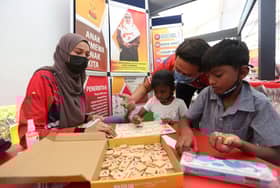 Thousands throng Selangor Penyayang roadshow in Kuala Selangor