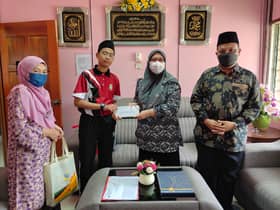 Yayasan Selangor sumbang tunai bantu baik pulih asrama terbakar