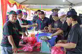 MB distributes nine sacrificial cows, 20 goats in Sungai Tua for Aidiladha