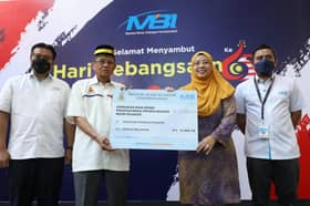 MBI donates RM10,000 to Selangor veterans' association
