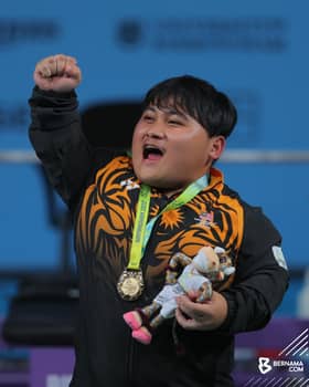 Bonnie powers his way to gold no. 4 for Malaysia in Birmingham