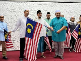 Yide agih Jalur Gemilang kepada 22 rumah anak yatim, semarak Hari Kemerdekaan
