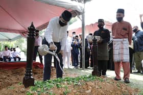 Jenazah Abdul Khalid selamat disemadi di Makam Diraja Shah Alam