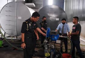Ten men held for involvement in subsidised diesel smuggling in Selangor