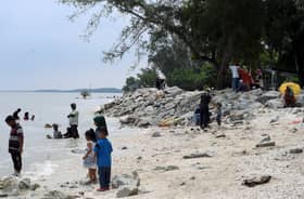 2,445 kes baharu, dua kematian akibat Covid-19