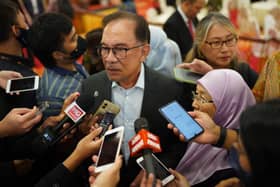 MB ucap takziah pemergian ibu Wan Azizah, Anwar batal jelajah ke Sarawak