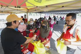 500 baucar RM10 diagih bantu rakyat dalam program jualan murah