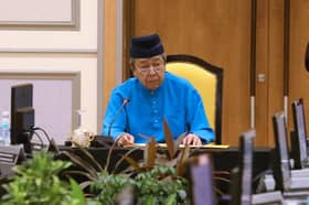 Sultan titah calon PRN elak burukkan orang lain, bahas cara baiki ekonomi