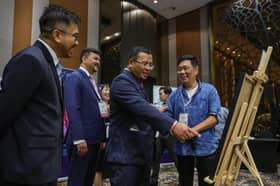 MB advise related agencies to assist strengthening family businesses