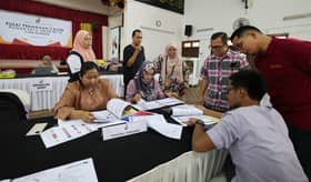 GE15: On nomination day tomorrow, nine Selangor parliamentary areas predicted to see rain