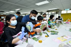 Peserta cilik hasil baja dari kangkung dalam program sains anjuran UPM