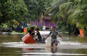 Seven states hit by floods, over 3,000 victims in PPS