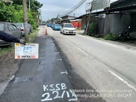 Infrasel giat baik pulih dua jalan di Kuala Selangor, Petaling