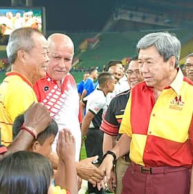 Sultan of Selangor calls on fans to be on their best behaviour during Malaysia Cup final
